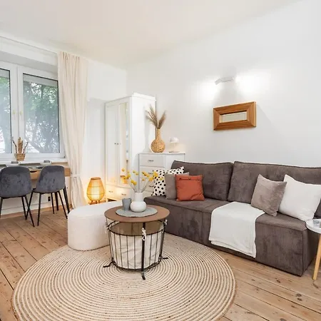 Zakrzewska 8 Superapart - Mokotów, Blisko łazienek Królewskich Apartamento