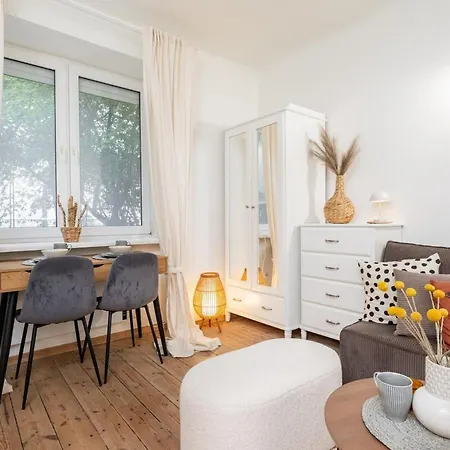 Apartamento Zakrzewska 8 Superapart - Mokotów, Blisko łazienek Królewskich *